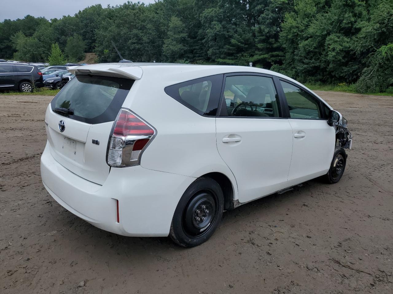 JTDZN3EU2FJ039648 2015 Toyota Prius V