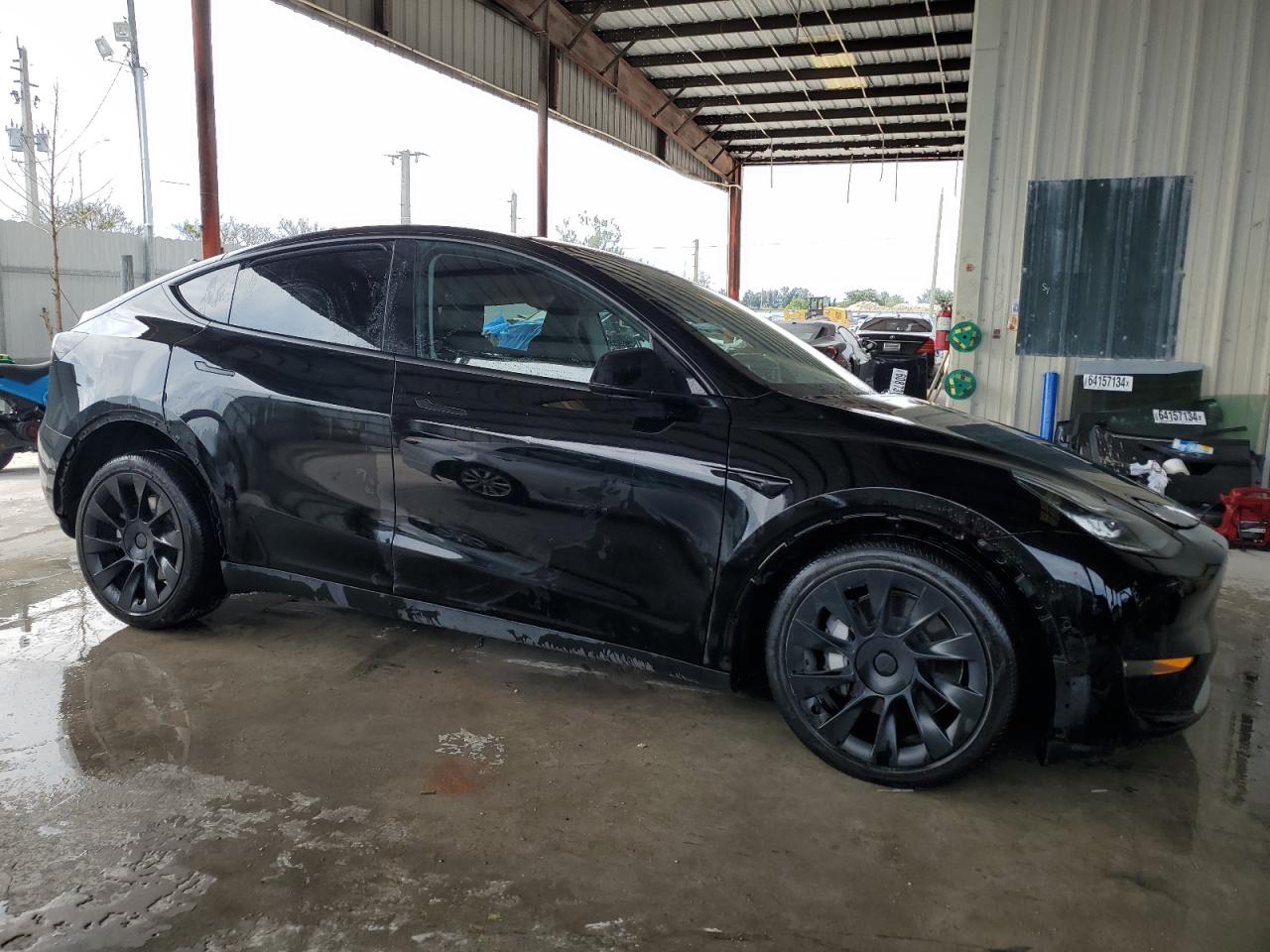 7SAYGDEE8NA005983 2022 Tesla Model Y