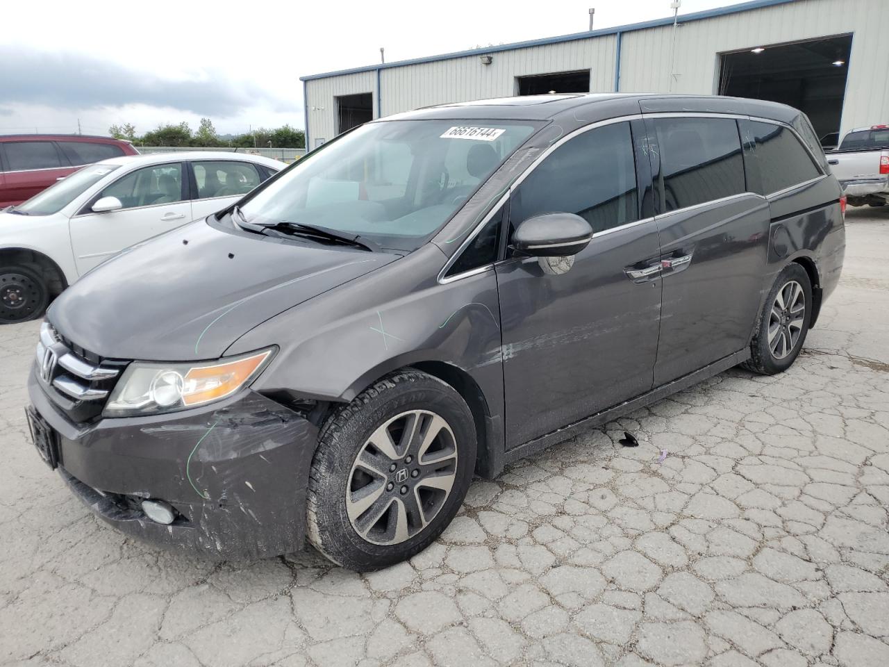 2015 Honda Odyssey Touring VIN: 5FNRL5H92FB034689 Lot: 66616144