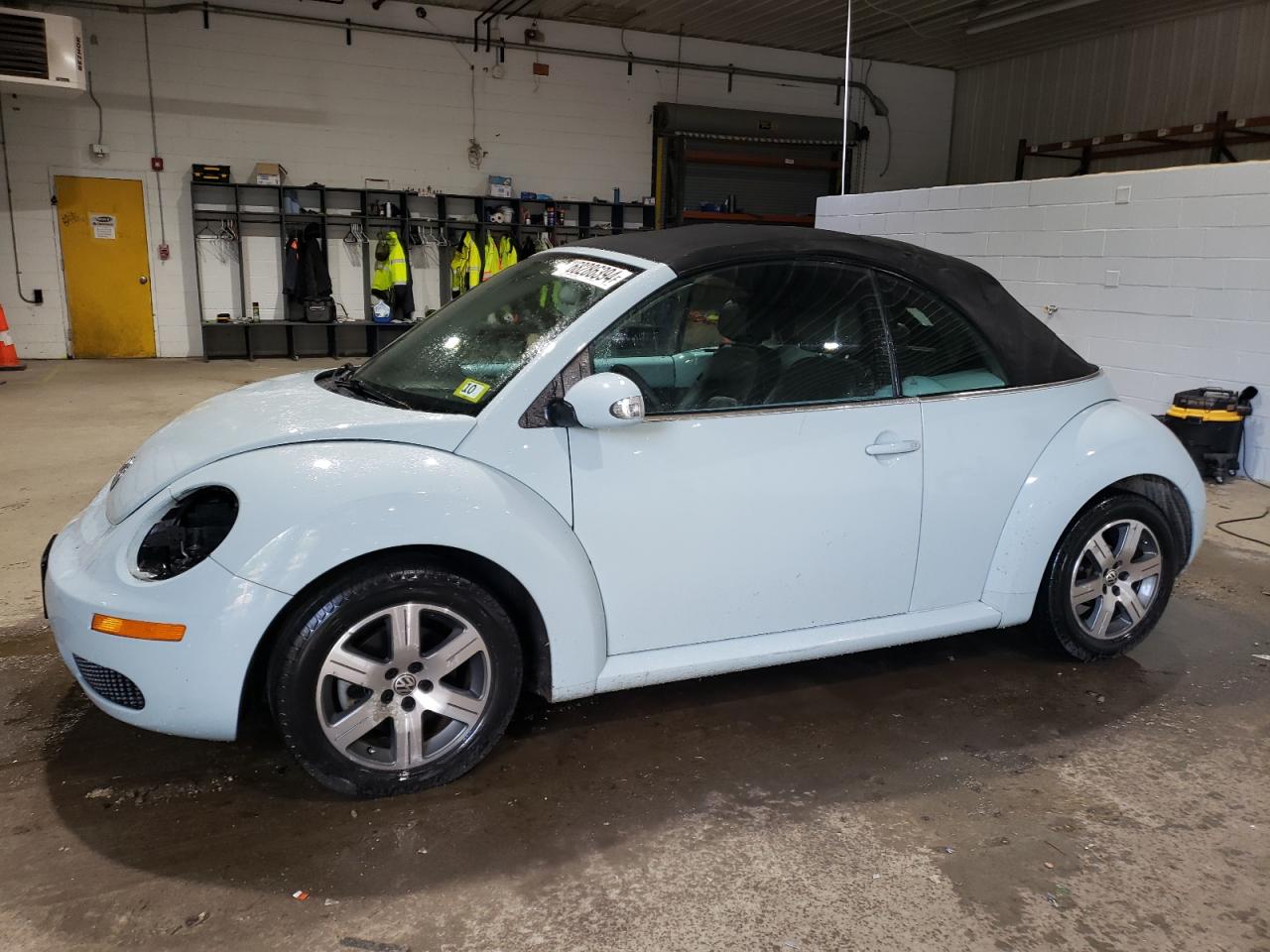 3VWPG31Y56M313404 2006 Volkswagen New Beetle Convertible