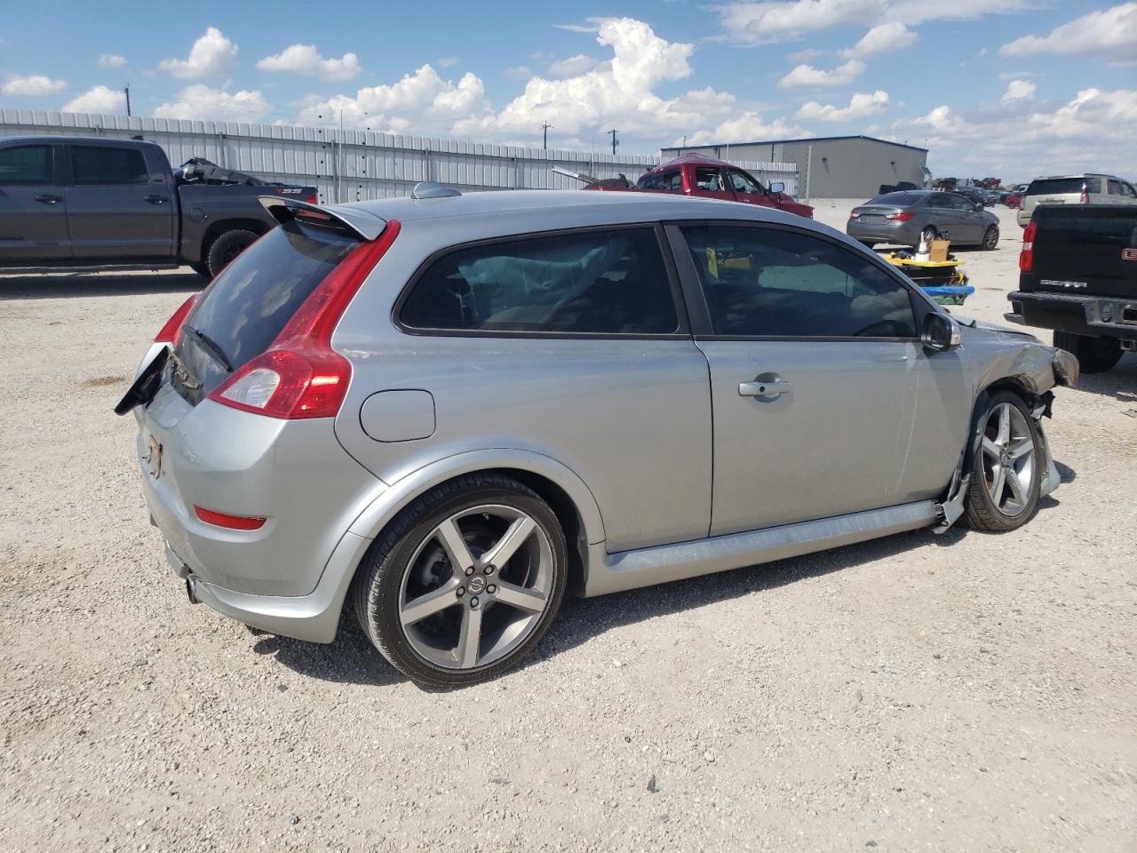 2011 Volvo C30 T5 VIN: YV1672MKXB2193661 Lot: 69878964