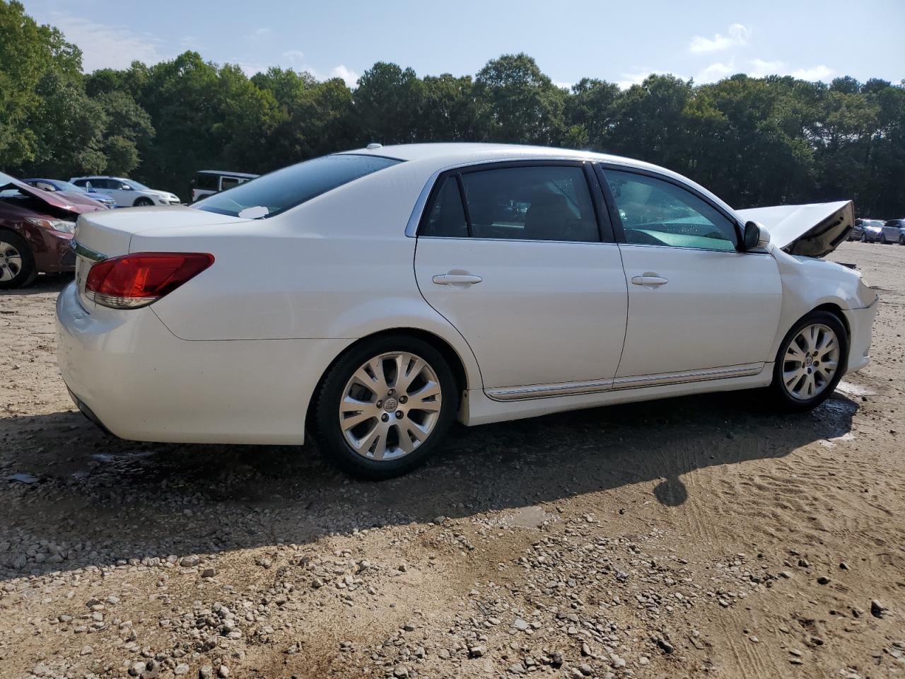 4T1BK3DB2BU394477 2011 Toyota Avalon Base