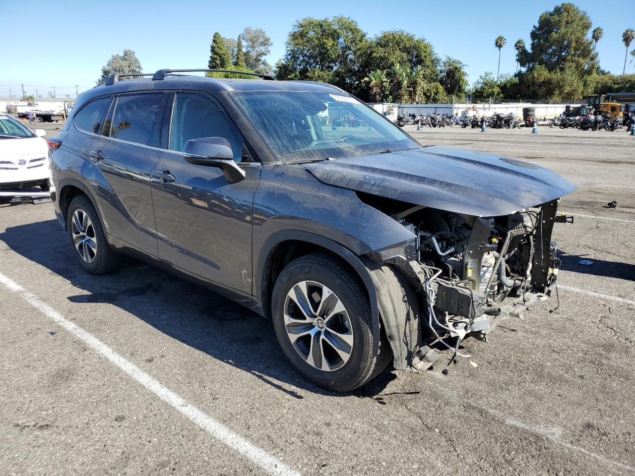 2022 Toyota Highlander Xle VIN: 5TDHZRAH3NS113804 Lot: 68066214