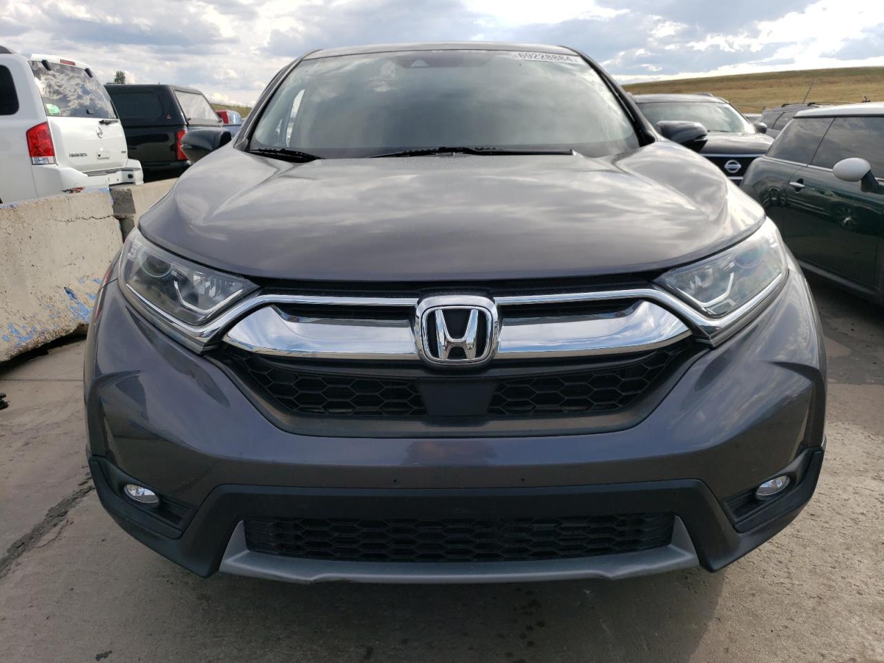 5J6RW2H55JA000180 2018 Honda Cr-V Ex