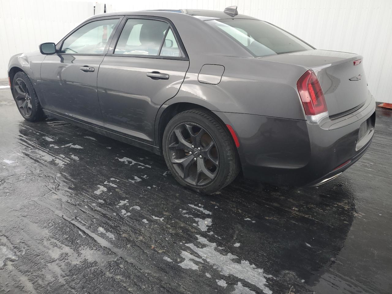 2023 Chrysler 300 S VIN: 2C3CCABG0PH537630 Lot: 68331504