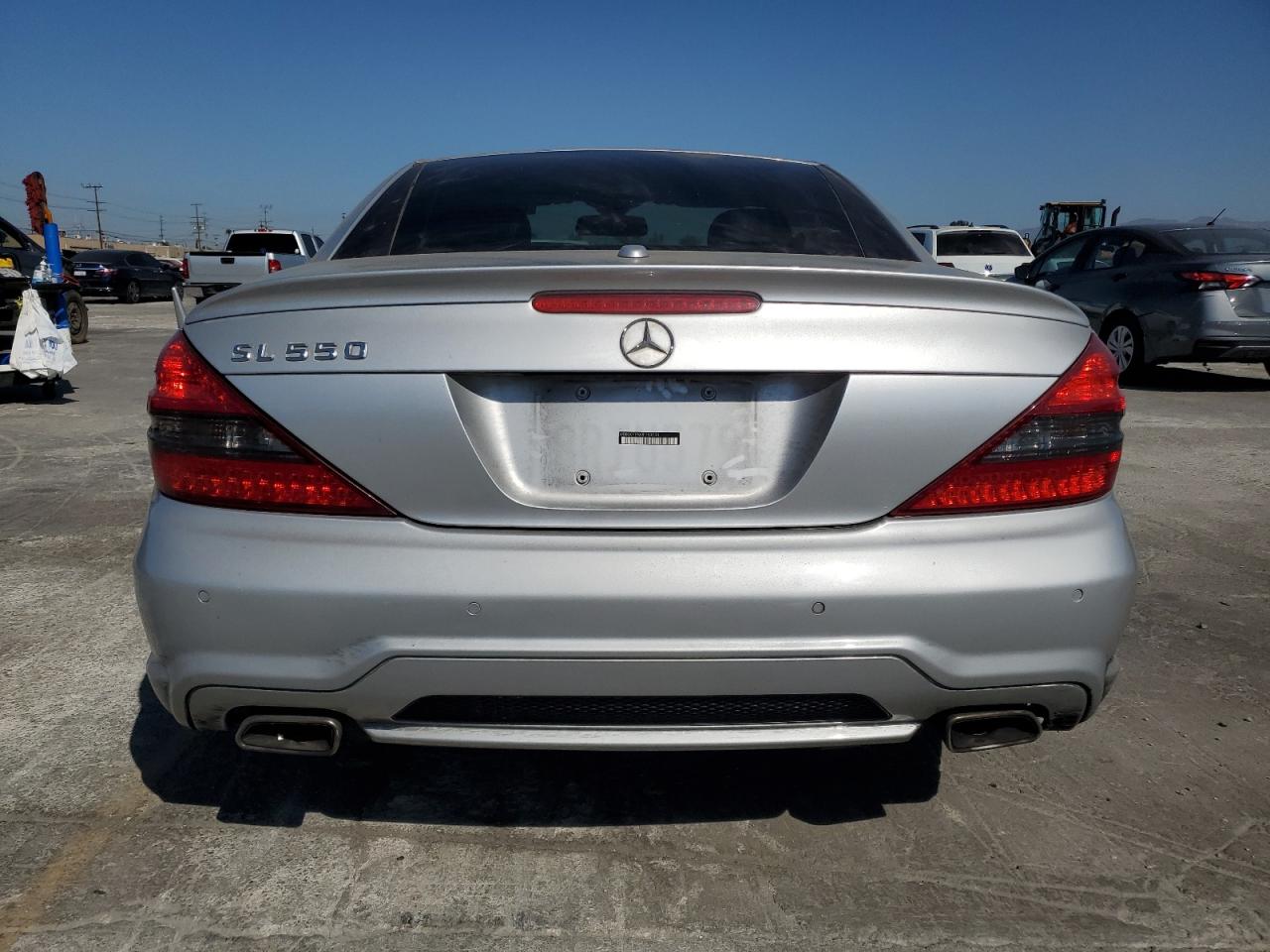 2009 Mercedes-Benz Sl 550 VIN: WDBSK71F09F143733 Lot: 69045444