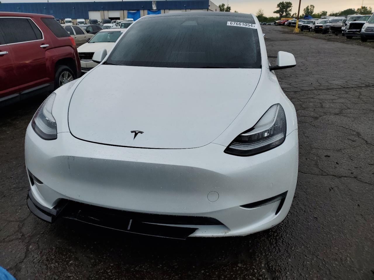 7SAYGDEE7NF315674 2022 Tesla Model Y