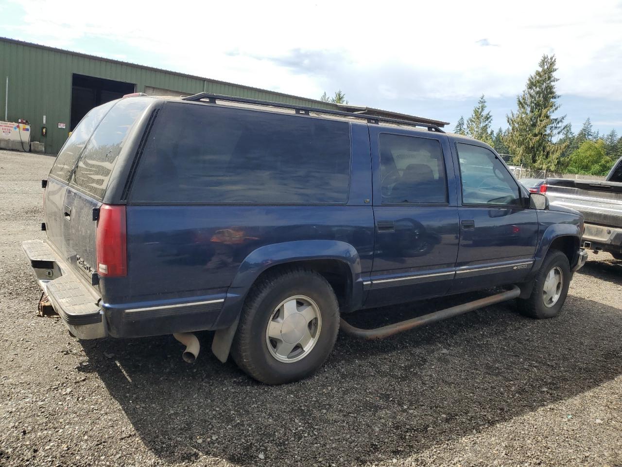 1995 Chevrolet Suburban K1500 VIN: 1GNFK16K3SJ403221 Lot: 68543084