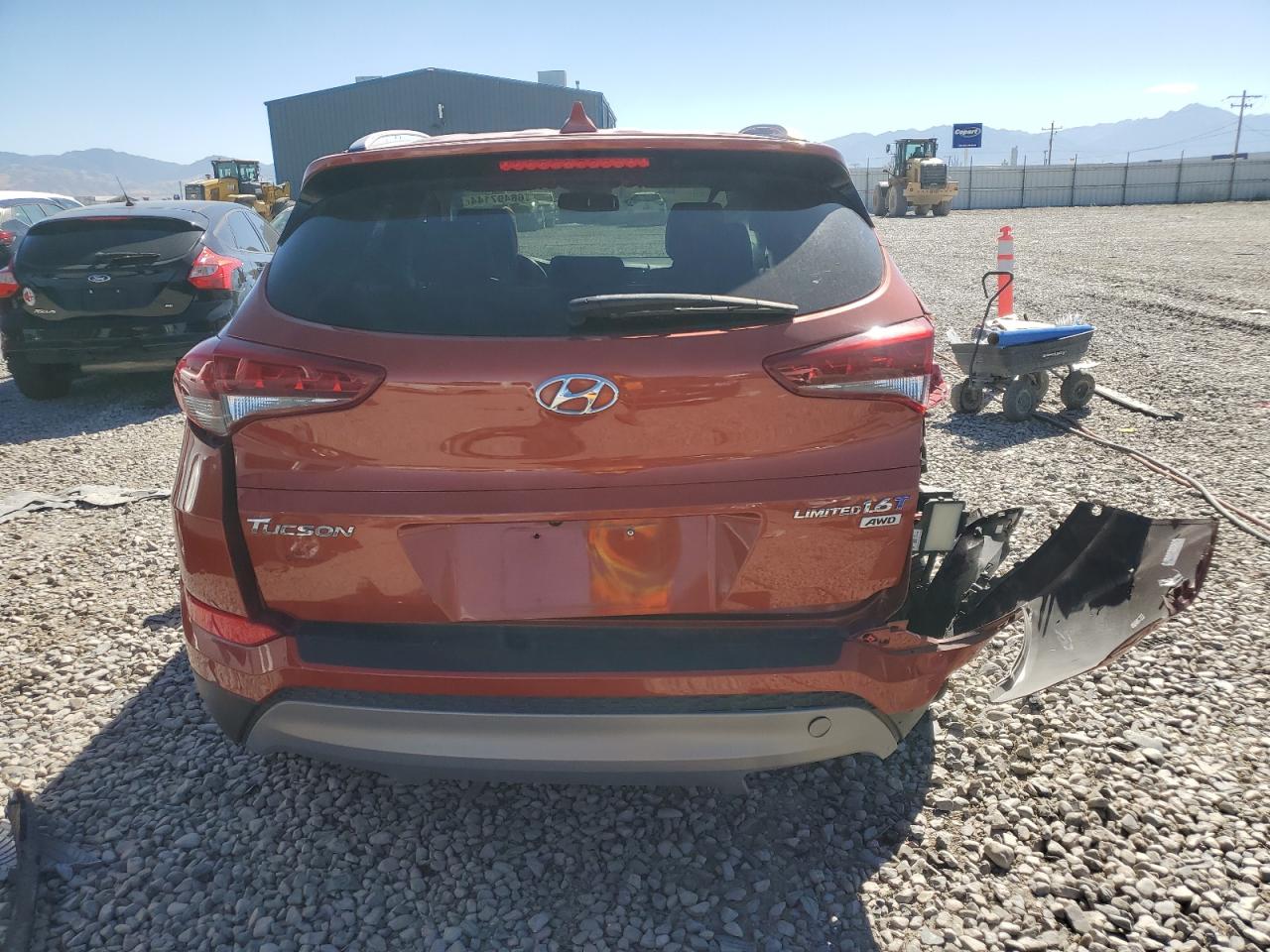 KM8J3CA24HU307734 2017 Hyundai Tucson Limited