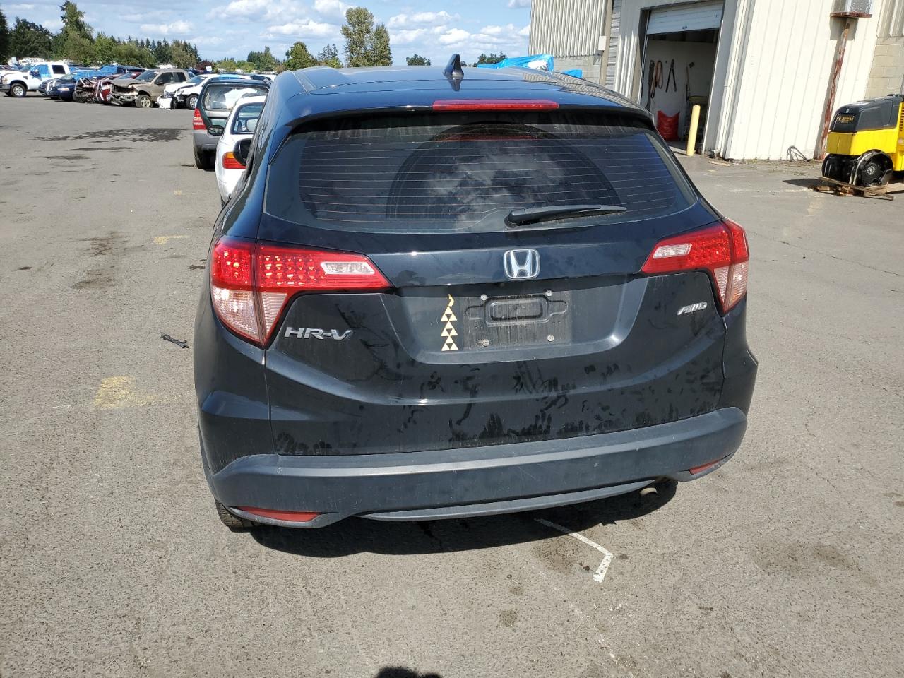 3CZRU6H36JM731277 2018 Honda Hr-V Lx