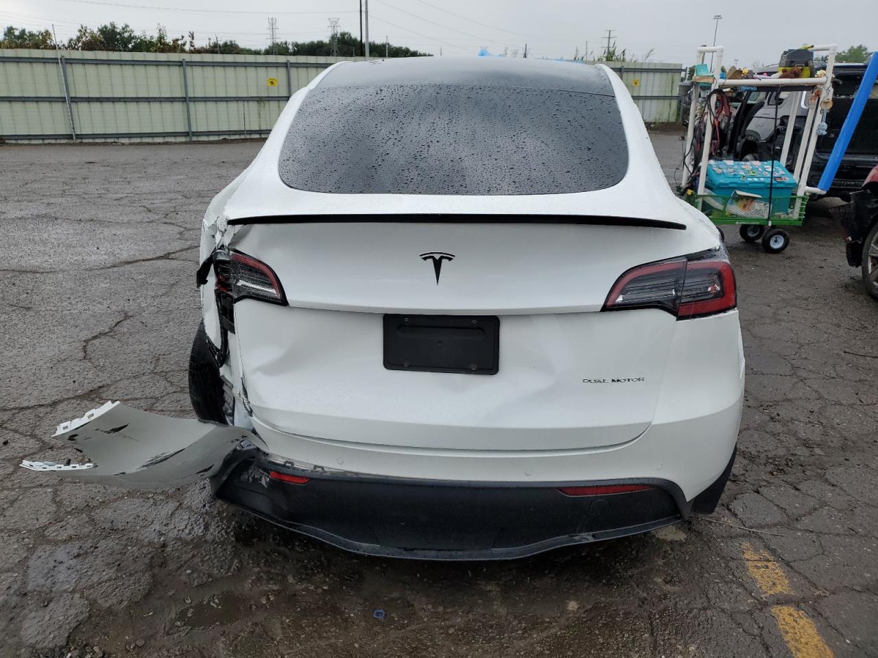 7SAYGDEE7NF315674 2022 Tesla Model Y