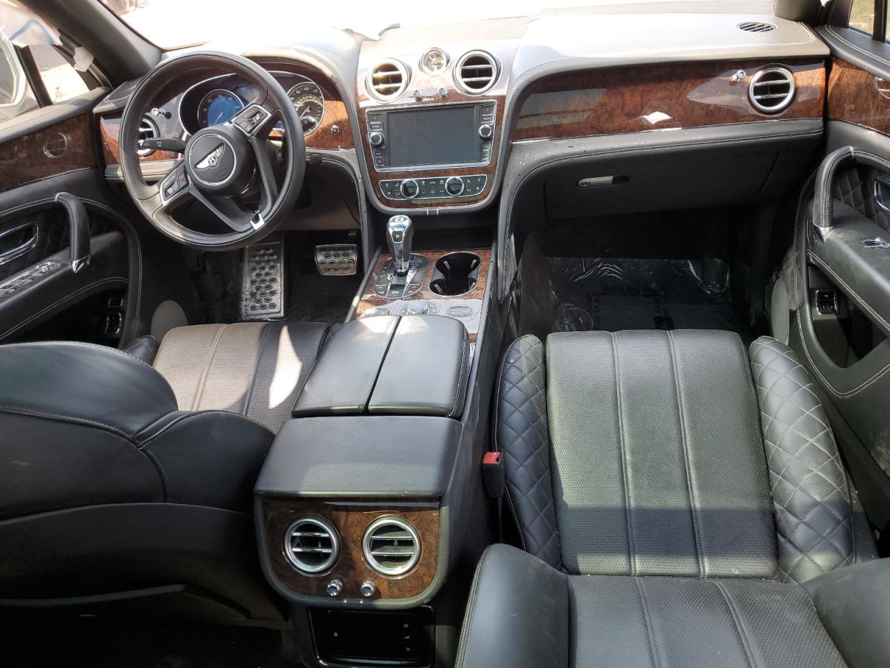 SJAAC2ZV5HC014350 2017 Bentley Bentayga