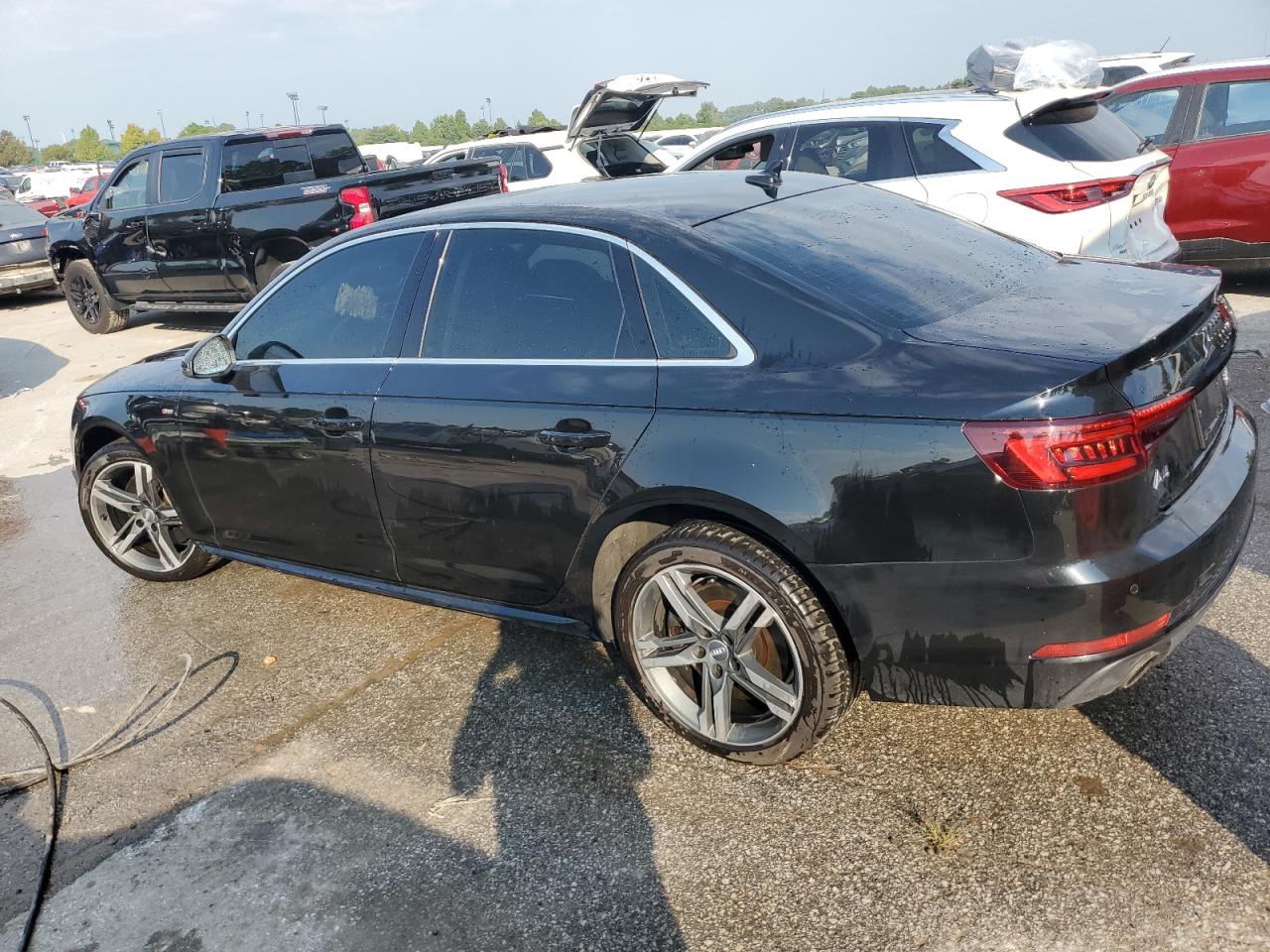 WAUENAF41JA155334 2018 Audi A4 Premium Plus