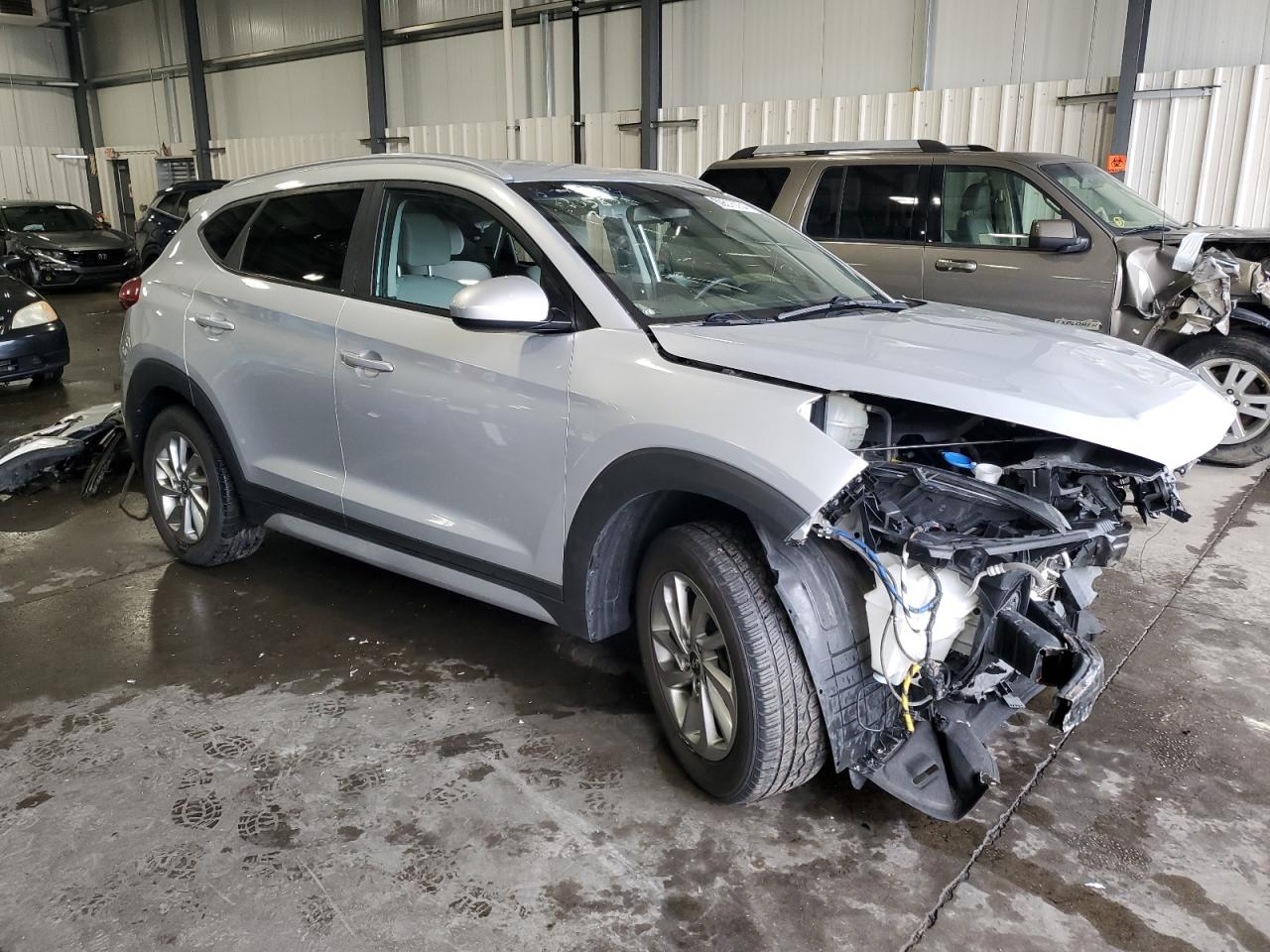 KM8J3CA46JU606651 2018 Hyundai Tucson Sel