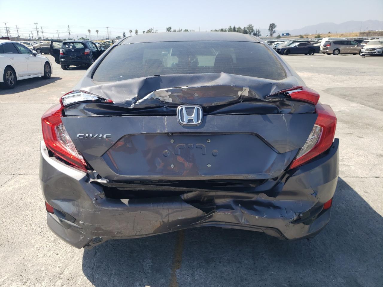 2018 Honda Civic Lx VIN: 2HGFC2F59JH509258 Lot: 66621464