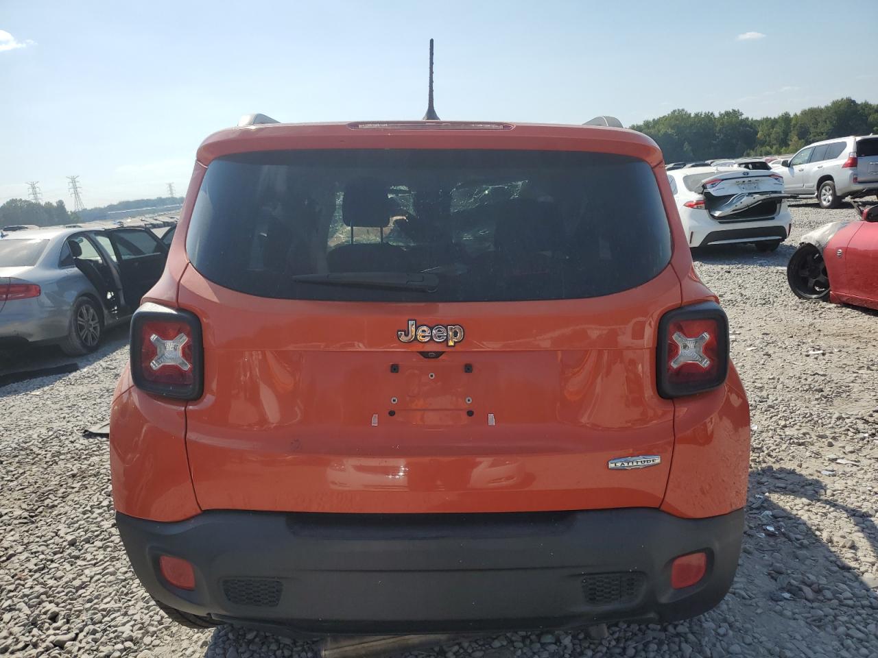 2015 Jeep Renegade Latitude VIN: ZACCJABT3FPB80570 Lot: 68944224