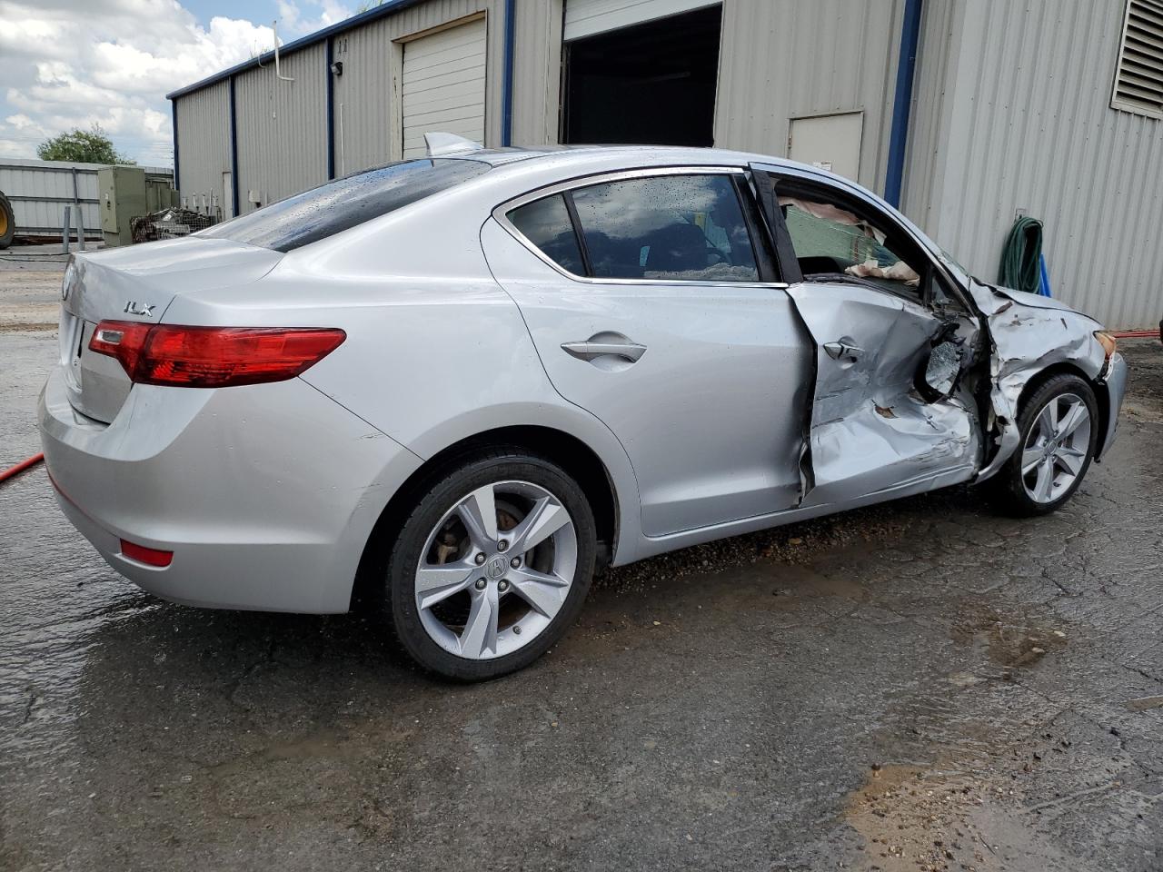 19VDE2E5XDE000306 2013 Acura Ilx 24 Premium