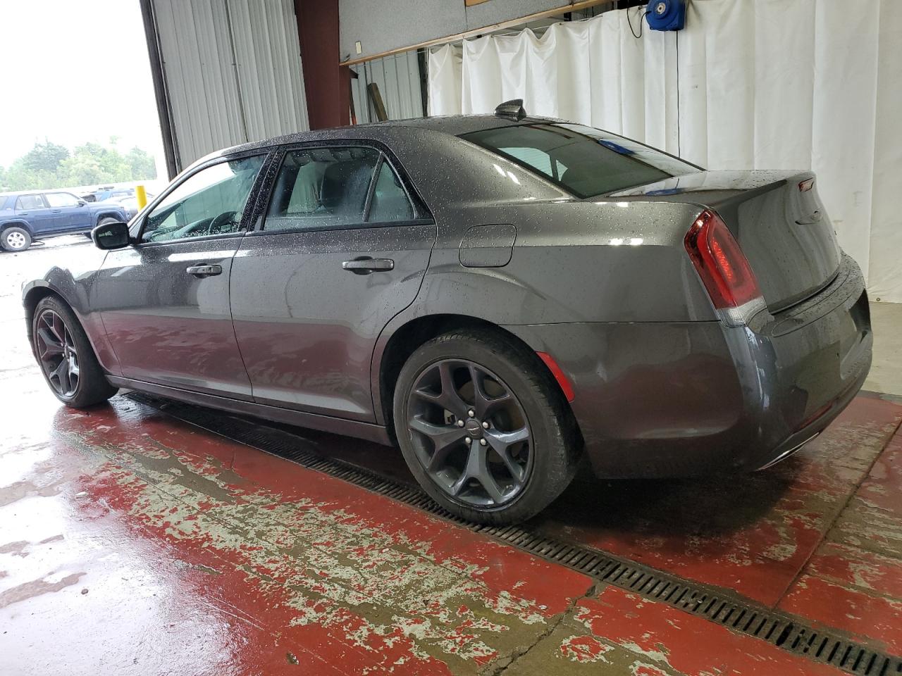 2023 Chrysler 300 S VIN: 2C3CCABG8PH589927 Lot: 65785764