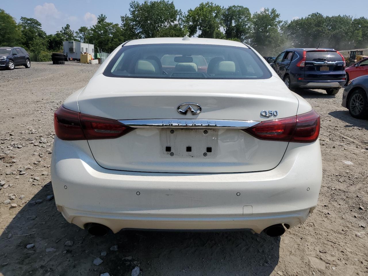 2018 Infiniti Q50 Luxe VIN: JN1EV7AP5JM358400 Lot: 65759594