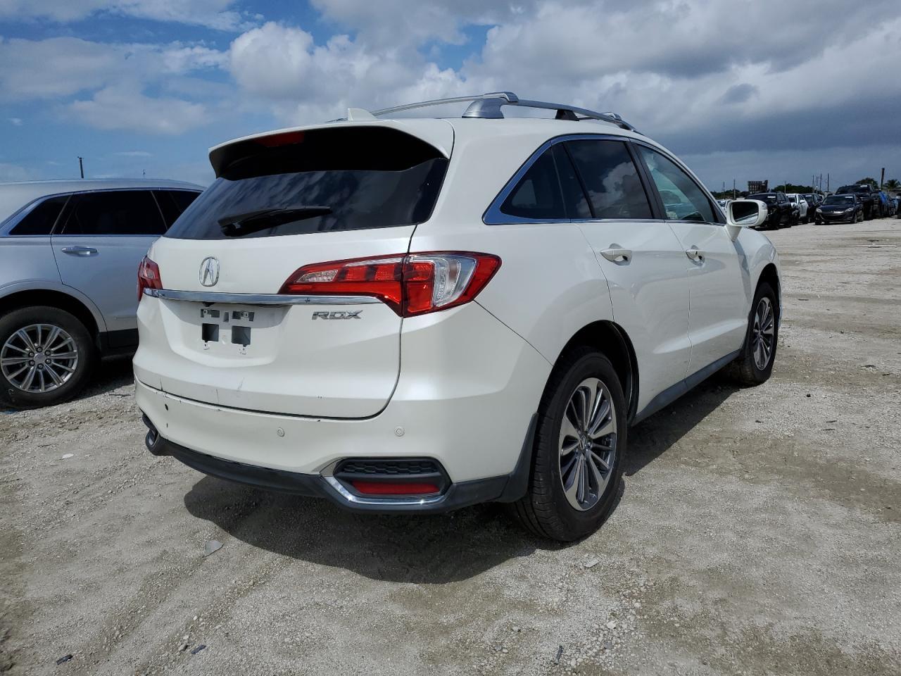 5J8TB3H70HL000277 2017 Acura Rdx Advance