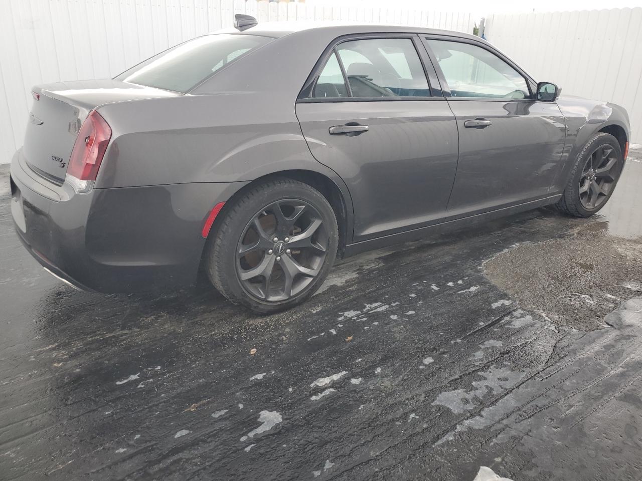 2023 Chrysler 300 S VIN: 2C3CCABG0PH537630 Lot: 68331504