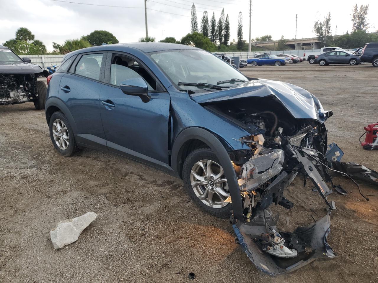 JM1DKDB75K1460264 2019 Mazda Cx-3 Sport