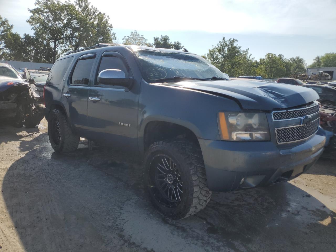 2009 Chevrolet Tahoe K1500 Ltz VIN: 1GNFK33069J100572 Lot: 66301444