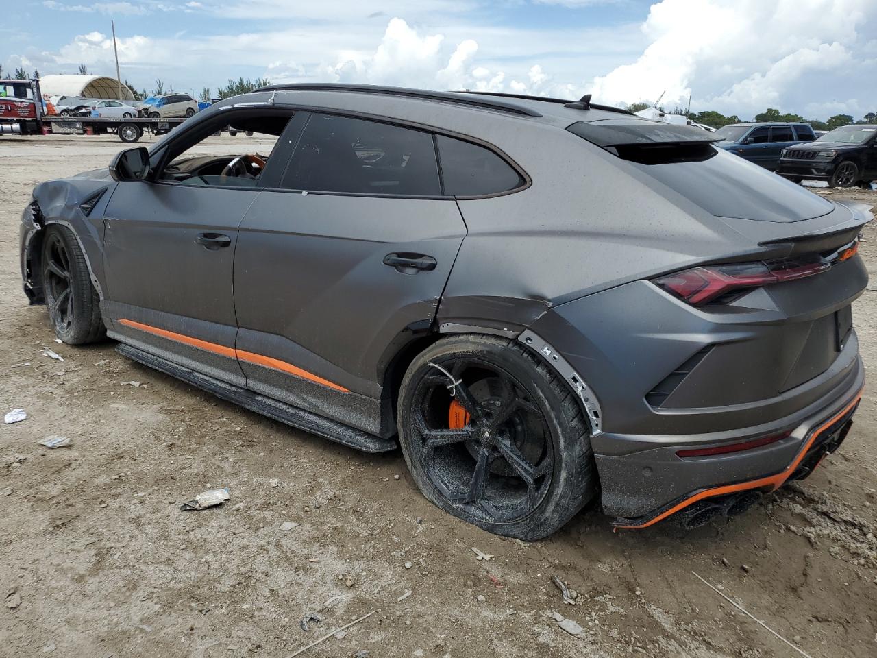 ZPBUA1ZL5KLA05433 2019 Lamborghini Urus