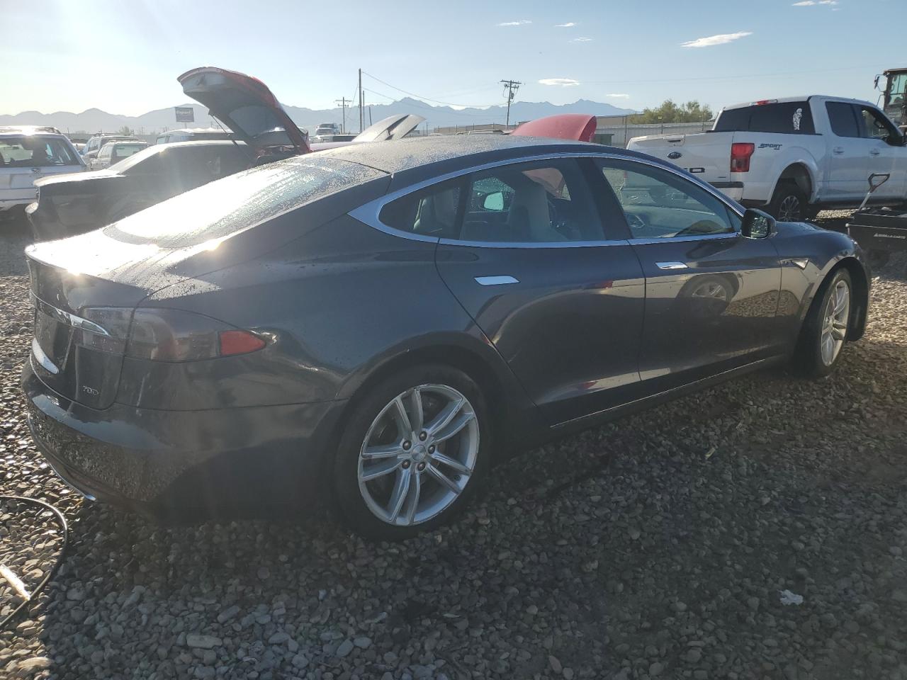 5YJSA1S27FF094270 2015 Tesla Model S 70D