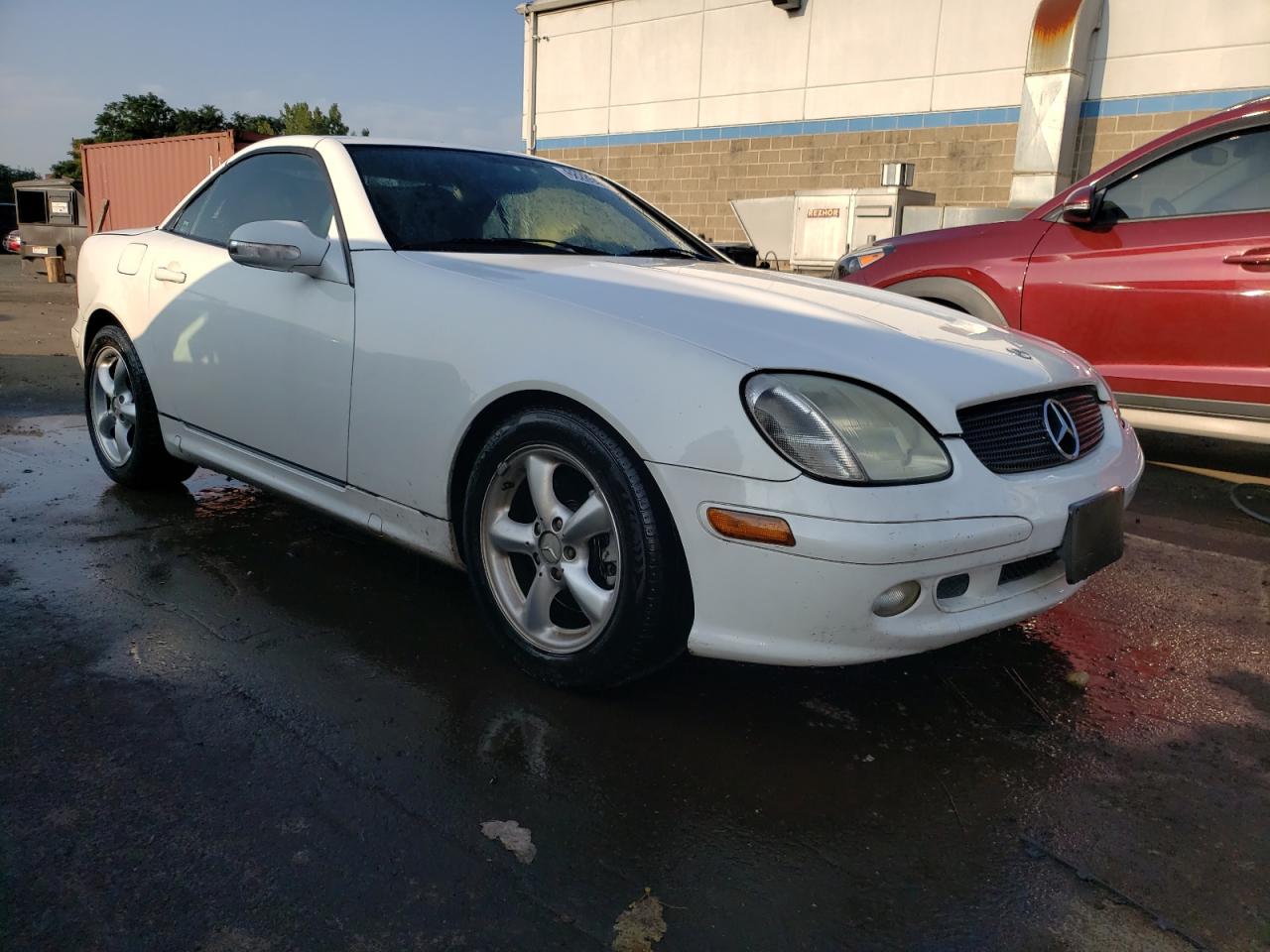 2001 Mercedes-Benz Slk 320 VIN: WDBKK65F81F180960 Lot: 68285434