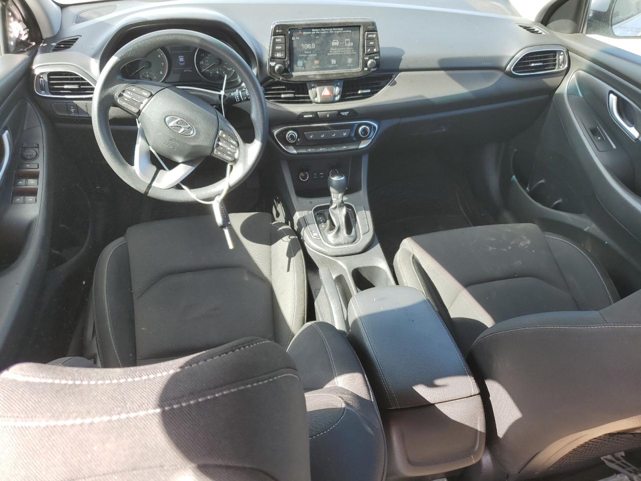 KMHH35LE5JU014268 2018 Hyundai Elantra Gt