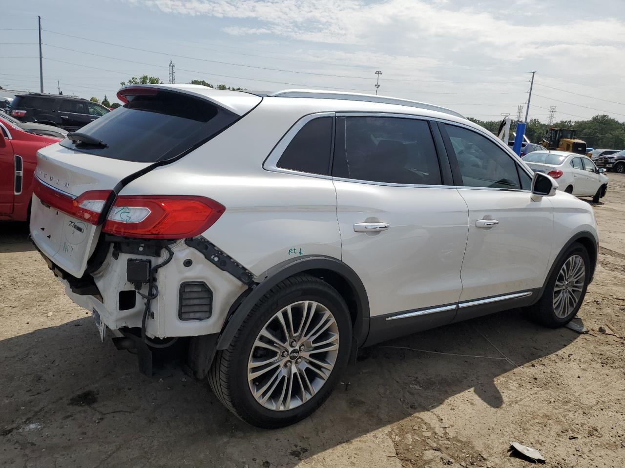 2LMTJ6LP4GBL75937 2016 Lincoln Mkx Reserve