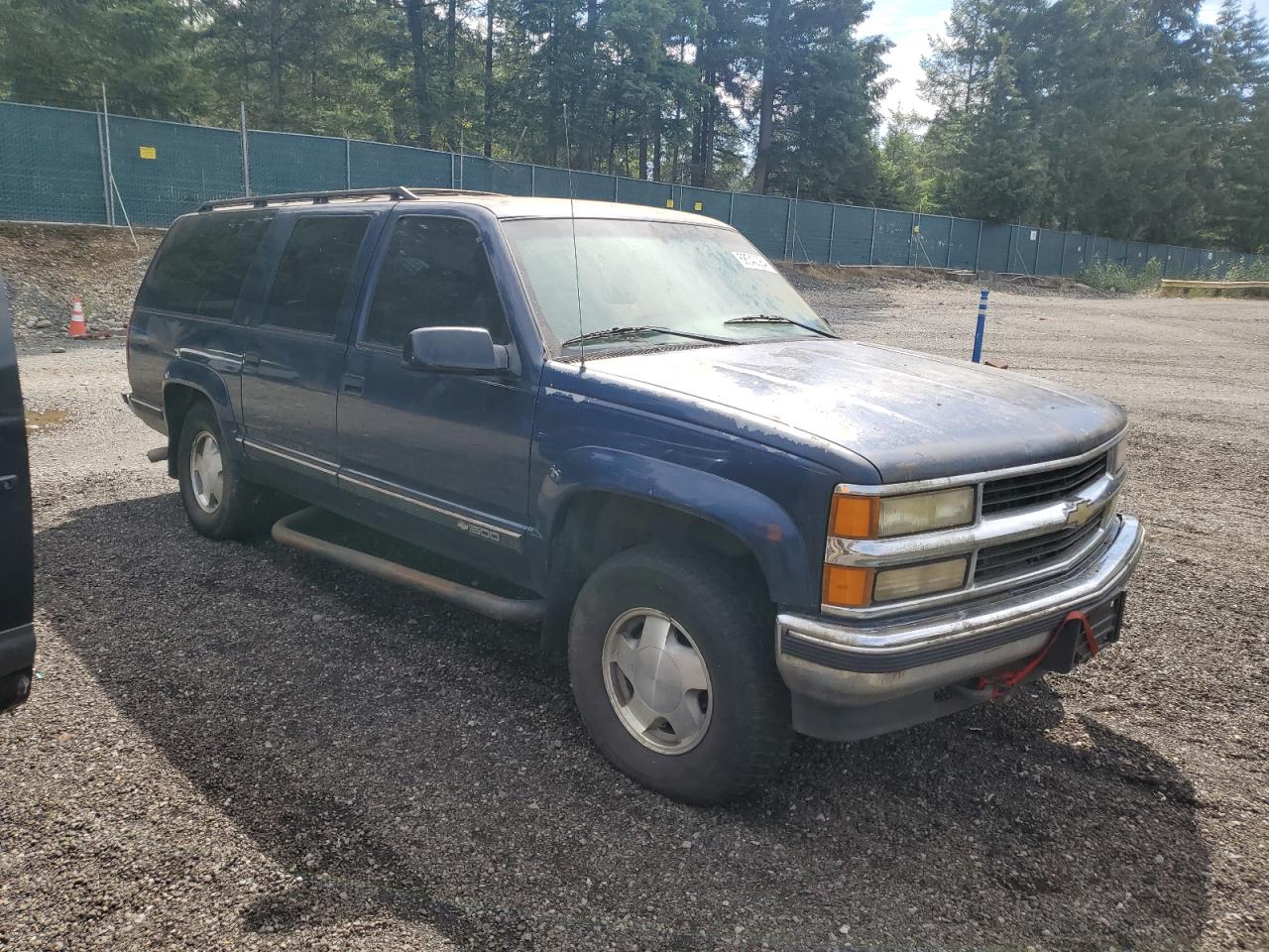 1995 Chevrolet Suburban K1500 VIN: 1GNFK16K3SJ403221 Lot: 68543084