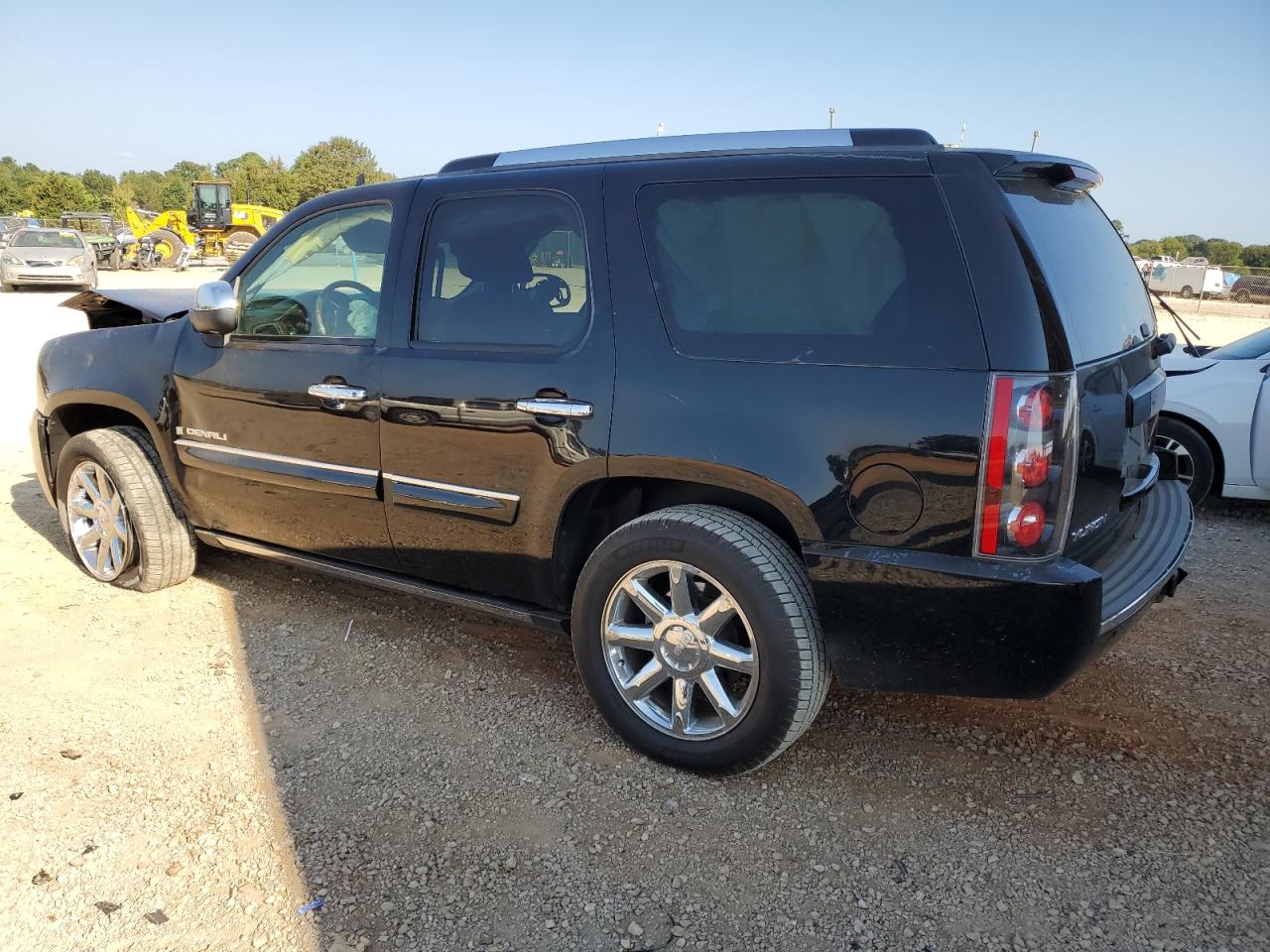 2007 GMC Yukon Denali VIN: 1GKFK63867J293808 Lot: 69071854