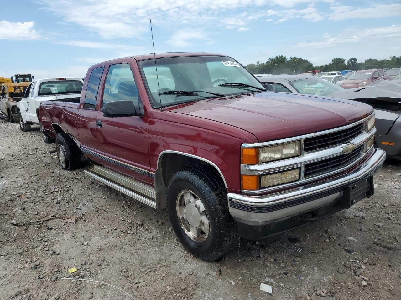 1996 Chevrolet Gmt-400 K1500 VIN: 1GCEK19R5TE123243 Lot: 67411764