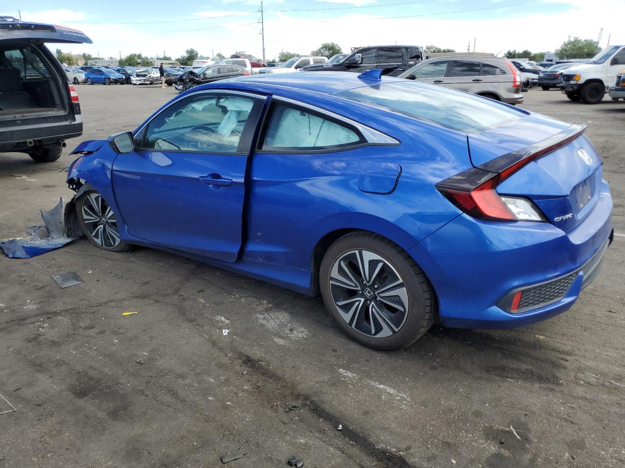 2HGFC3B79JH350898 2018 Honda Civic Exl