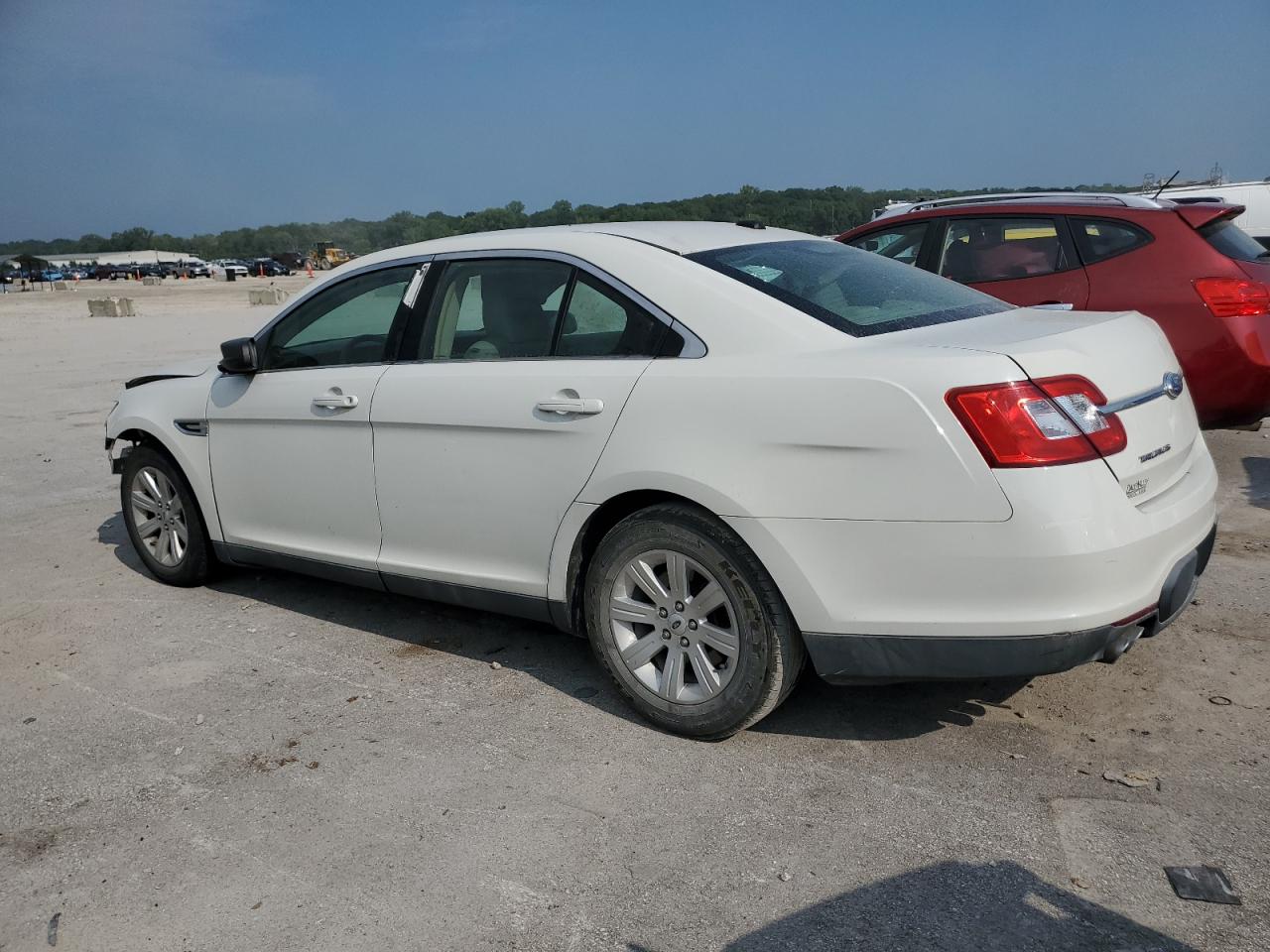 2011 Ford Taurus Se VIN: 1FAHP2DW2BG145422 Lot: 67833344