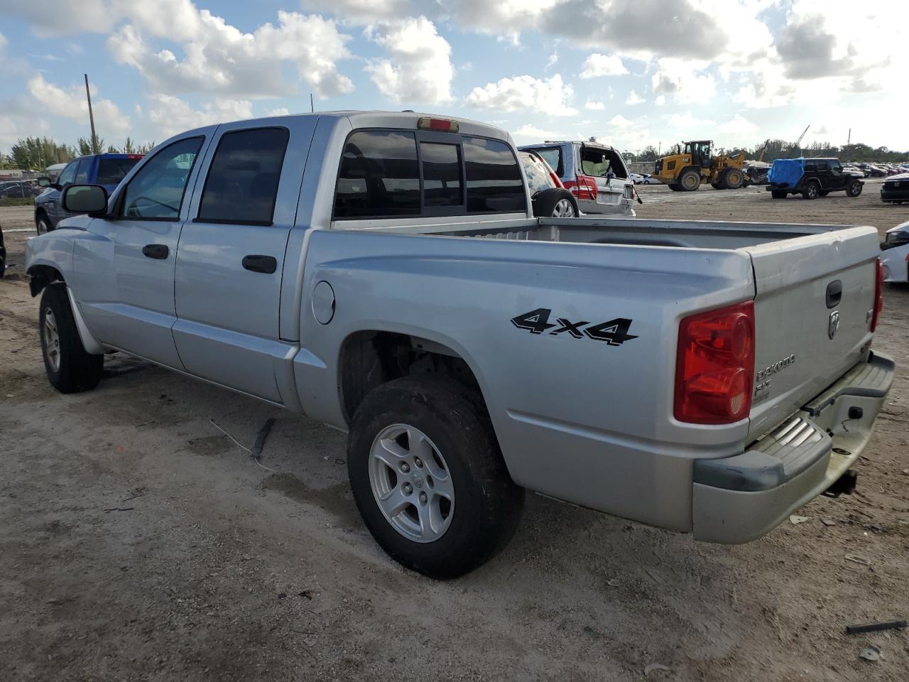 1D7HW48J57S118474 2007 Dodge Dakota Quad Slt