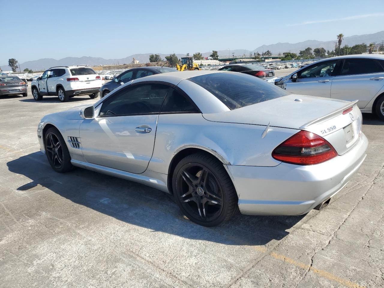 2009 Mercedes-Benz Sl 550 VIN: WDBSK71F09F143733 Lot: 69045444