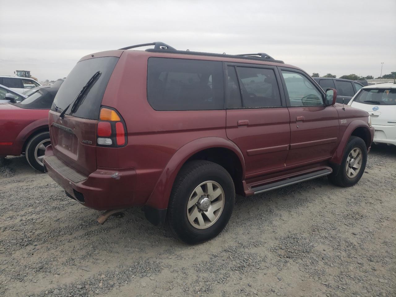 2000 Mitsubishi Montero Sport Limited VIN: JA4LS41R3YP062372 Lot: 68771094