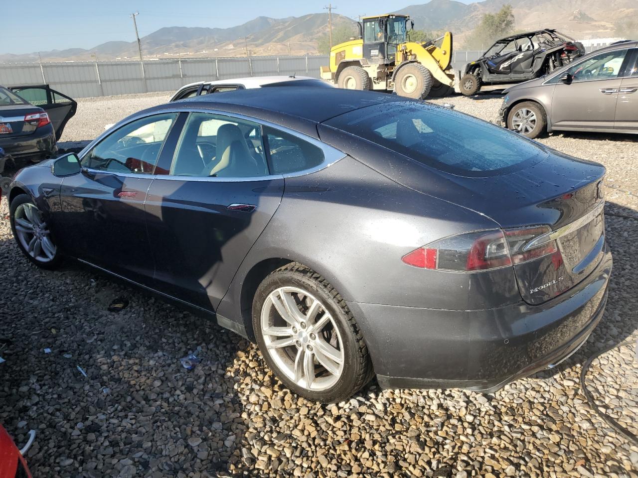 5YJSA1S27FF094270 2015 Tesla Model S 70D