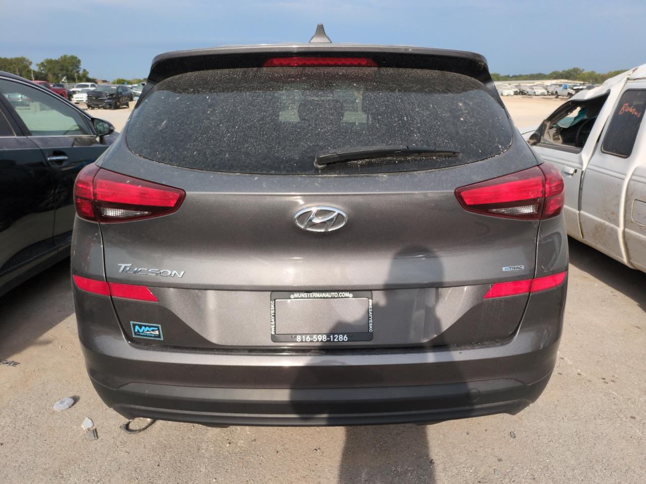 KM8J2CA48LU190303 2020 Hyundai Tucson Se