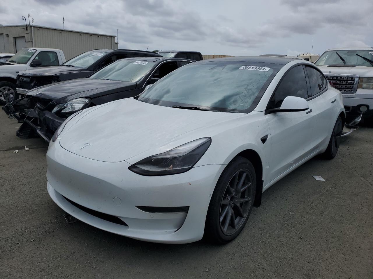 2022 Tesla Model 3 VIN: 5YJ3E1EA2NF340703 Lot: 68580664