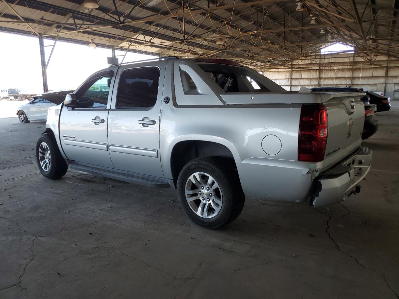 2013 Chevrolet Avalanche Lt VIN: 3GNMCFE03DG308468 Lot: 65951764