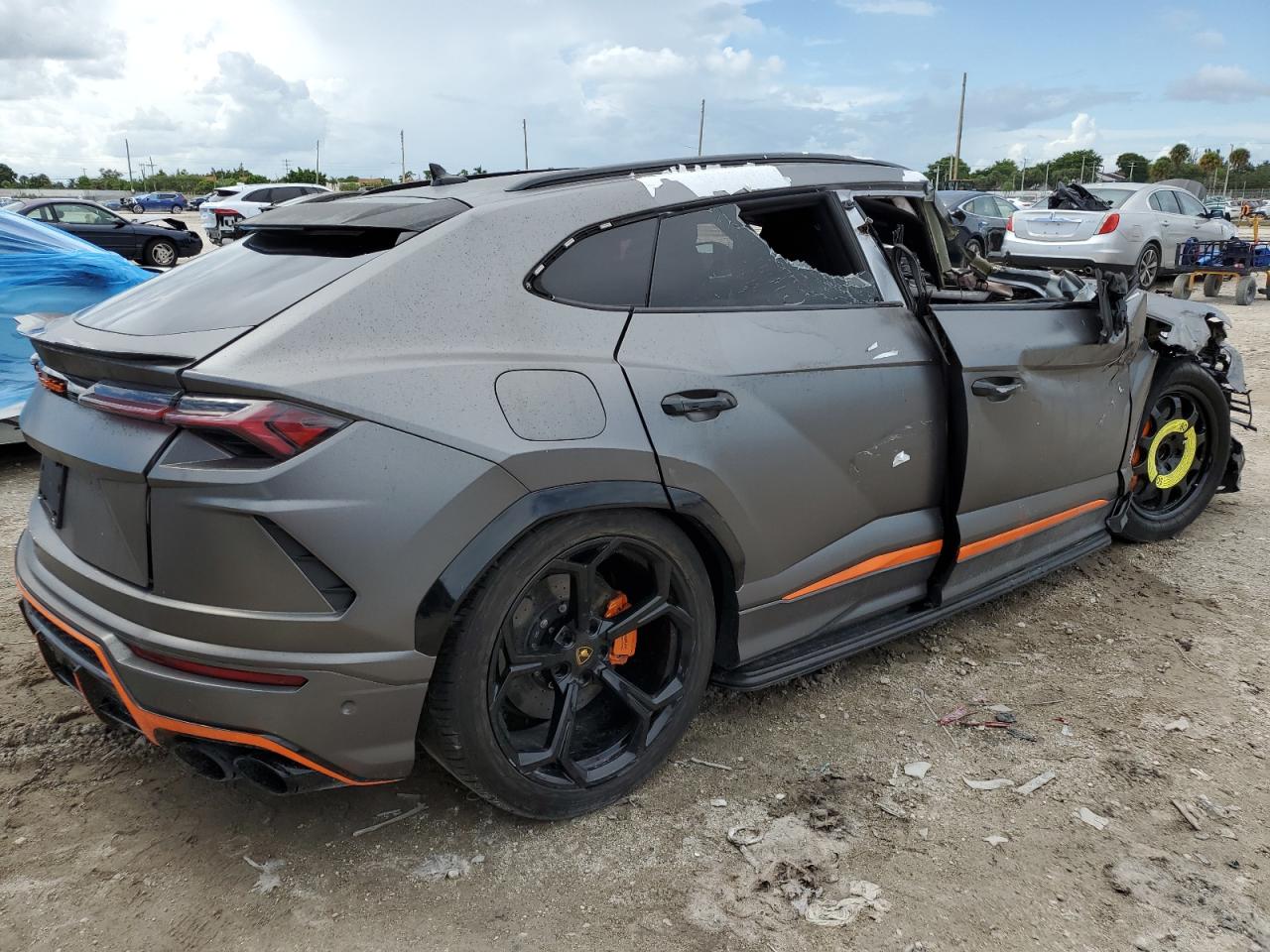 ZPBUA1ZL5KLA05433 2019 Lamborghini Urus