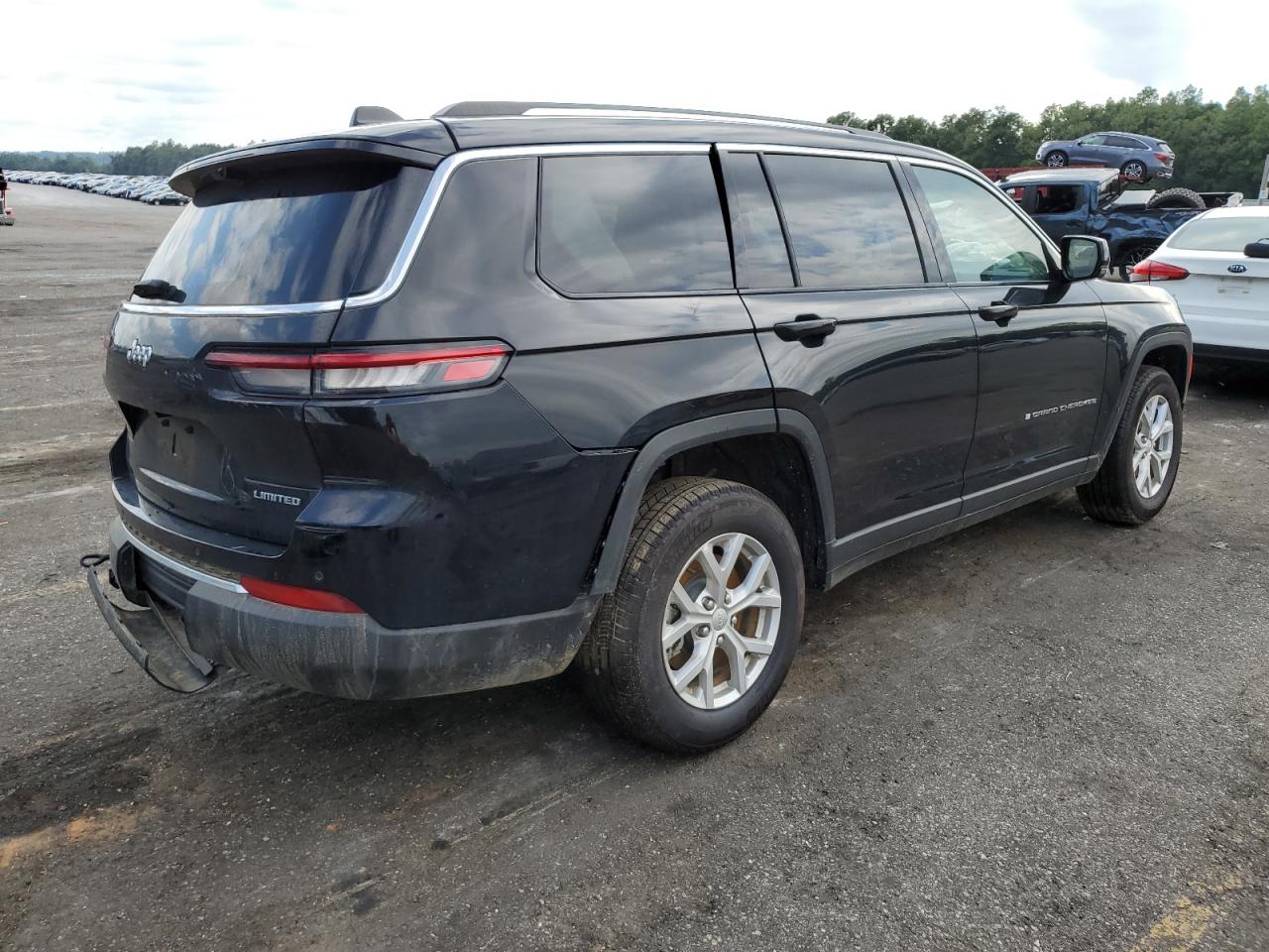 2023 Jeep Grand Cherokee L Limited VIN: 1C4RJJBG6P8821958 Lot: 68992513