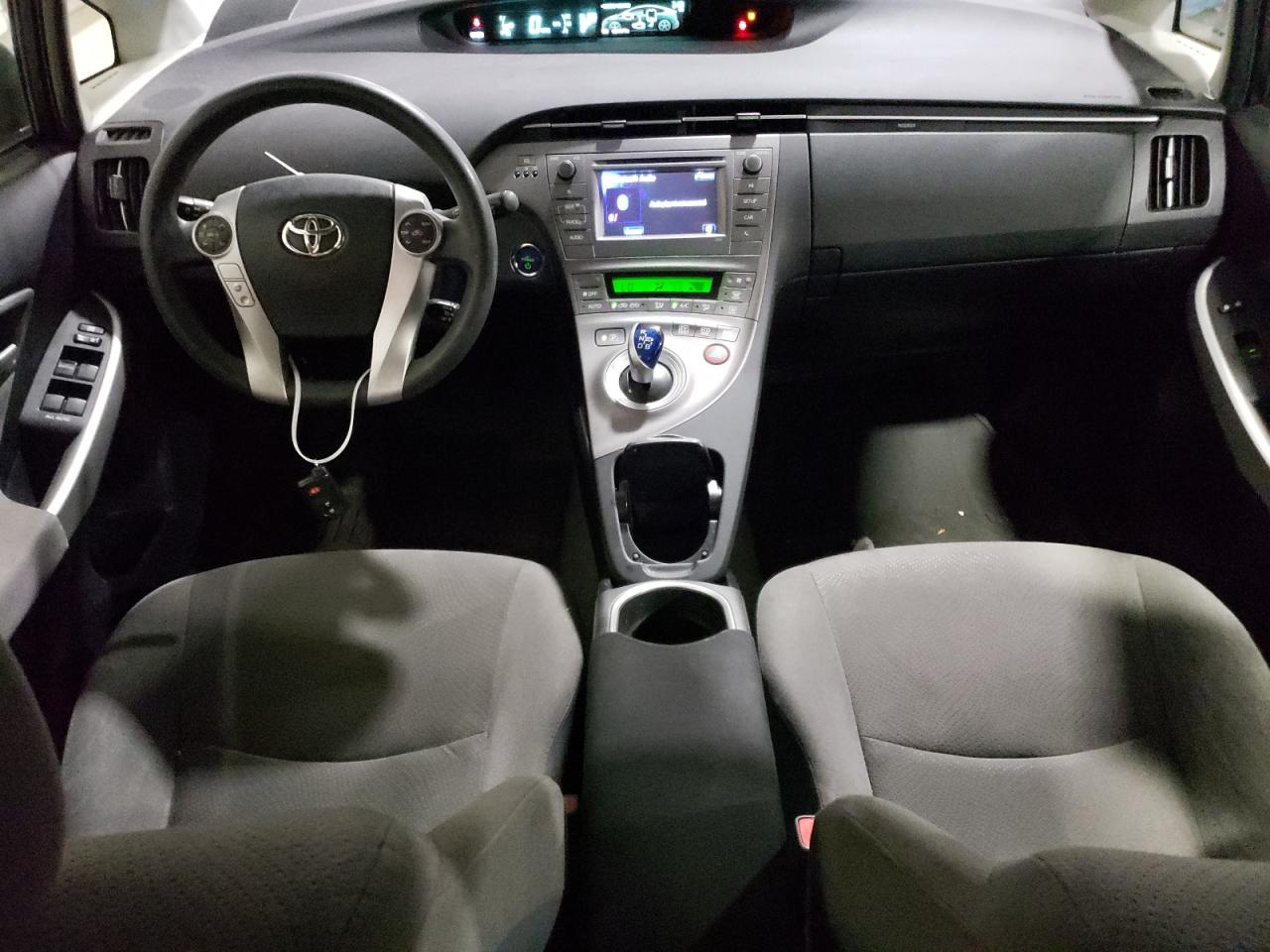 JTDKN3DU6F1996822 2015 Toyota Prius