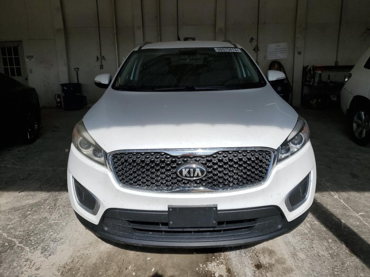 2017 Kia Sorento Lx VIN: 5XYPGDA51HG198153 Lot: 68975413