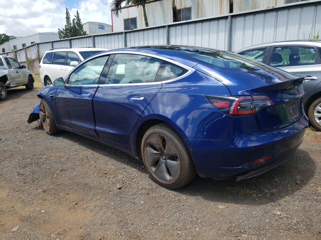 2018 Tesla Model 3 VIN: 5YJ3E1EA9JF155817 Lot: 65236443