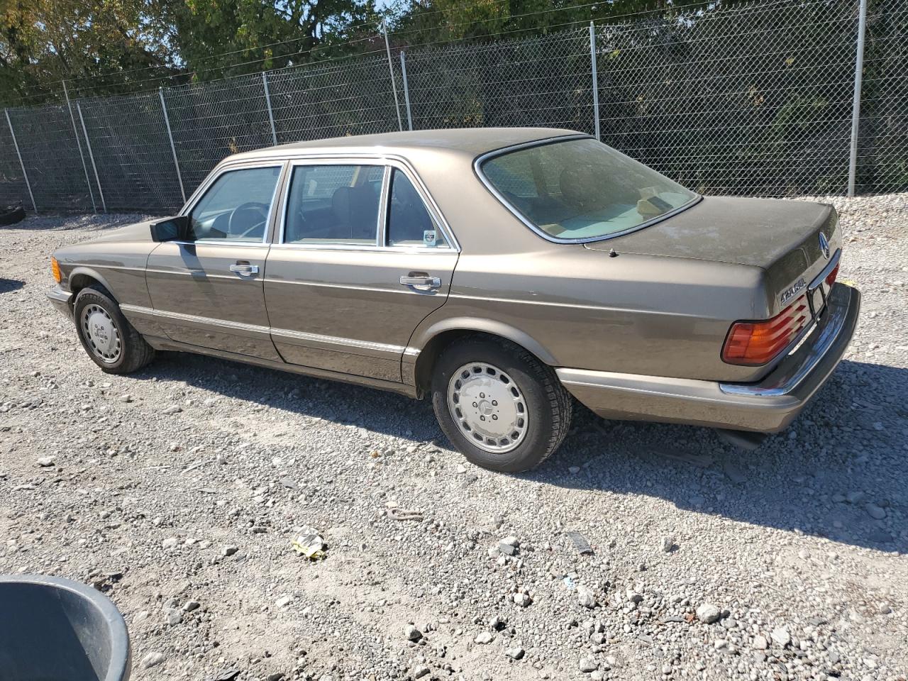 1987 Mercedes-Benz 420 Sel VIN: WDBCA35D0HA311262 Lot: 71760554